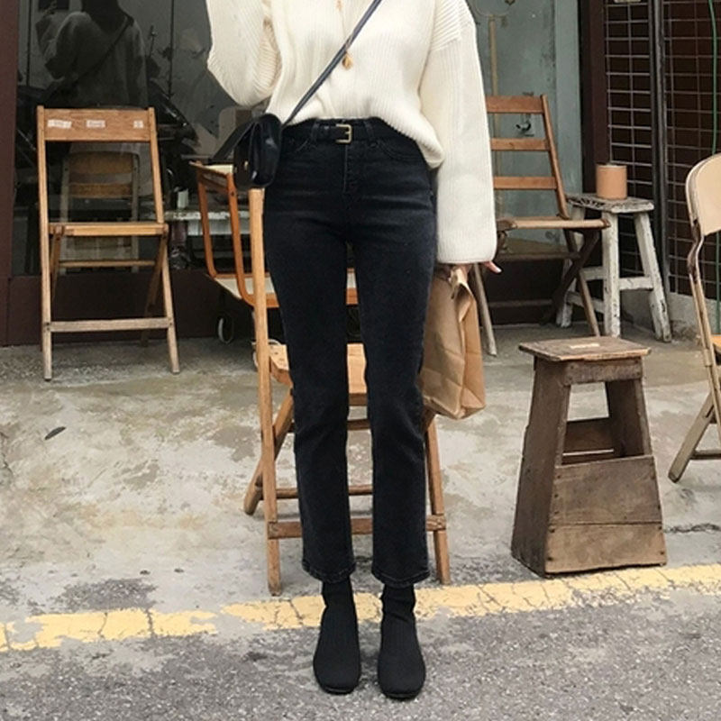 Korean black straight jeans women's loose 2022 new plus velvet high waist slimming elastic pipe nine-point pants