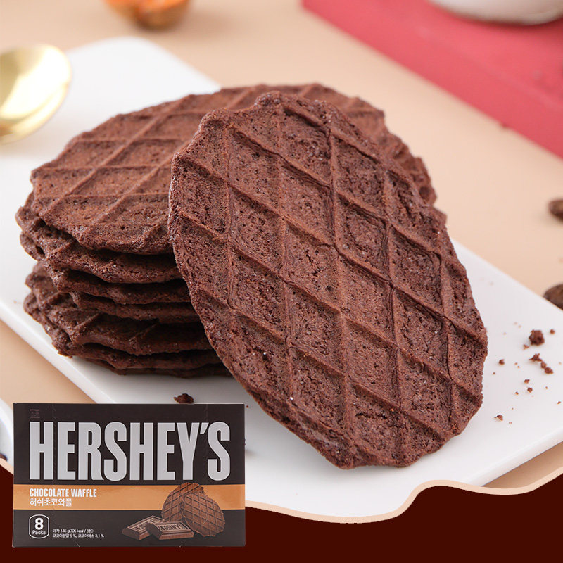South Korea imported Internet celebrity snacks HERSHEYS Hershey Chocolate Waffle Hershey Crackers Birthday Gift