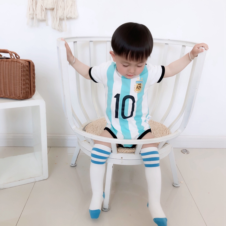 Bé bông ngắn tay áo sơ mi đồng phục bóng đá mạng áo trẻ con Red Xiêm nam bé tam giác quần áo túi rắm mùa hè đồ bé gái