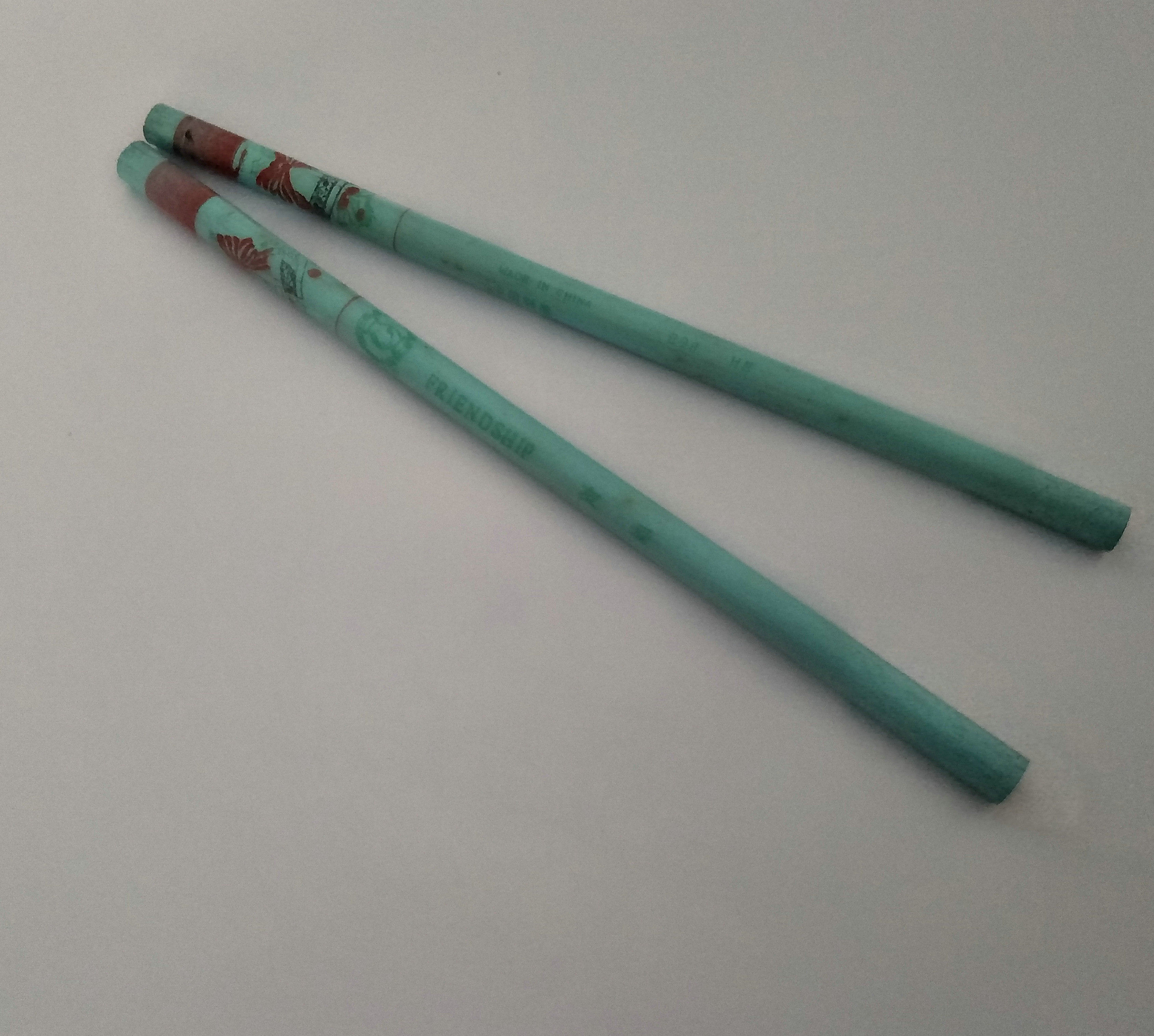 Nostalgic old stock 80-90s Wooden pole pencil 1 yuan 2 props collection
