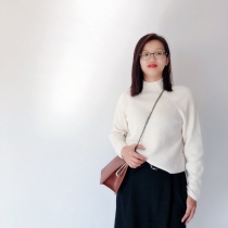 Xiaoxiao~Foreign trade CO fried cost-effective solid warm do not pick people niche design wild short knitting ~A1795