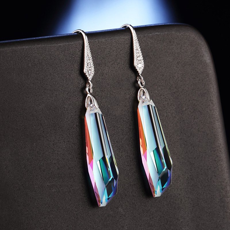 Ms. Crystal Earrings 2022 new headdress super flash long fashion temperament simple and skinny lover gift