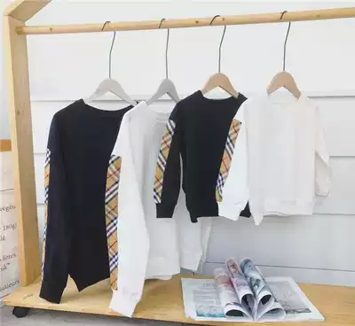 Parent-child autumn and winter family stripes Linggezi splicing men and women long-sleeved couples family photos 100-day photos