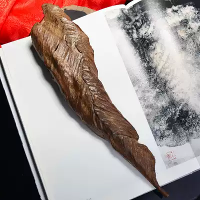 (Sanzang middot banana leaf)Kalimantan alpine red oil agarwood ornaments 261g nine points deep sweet and rich