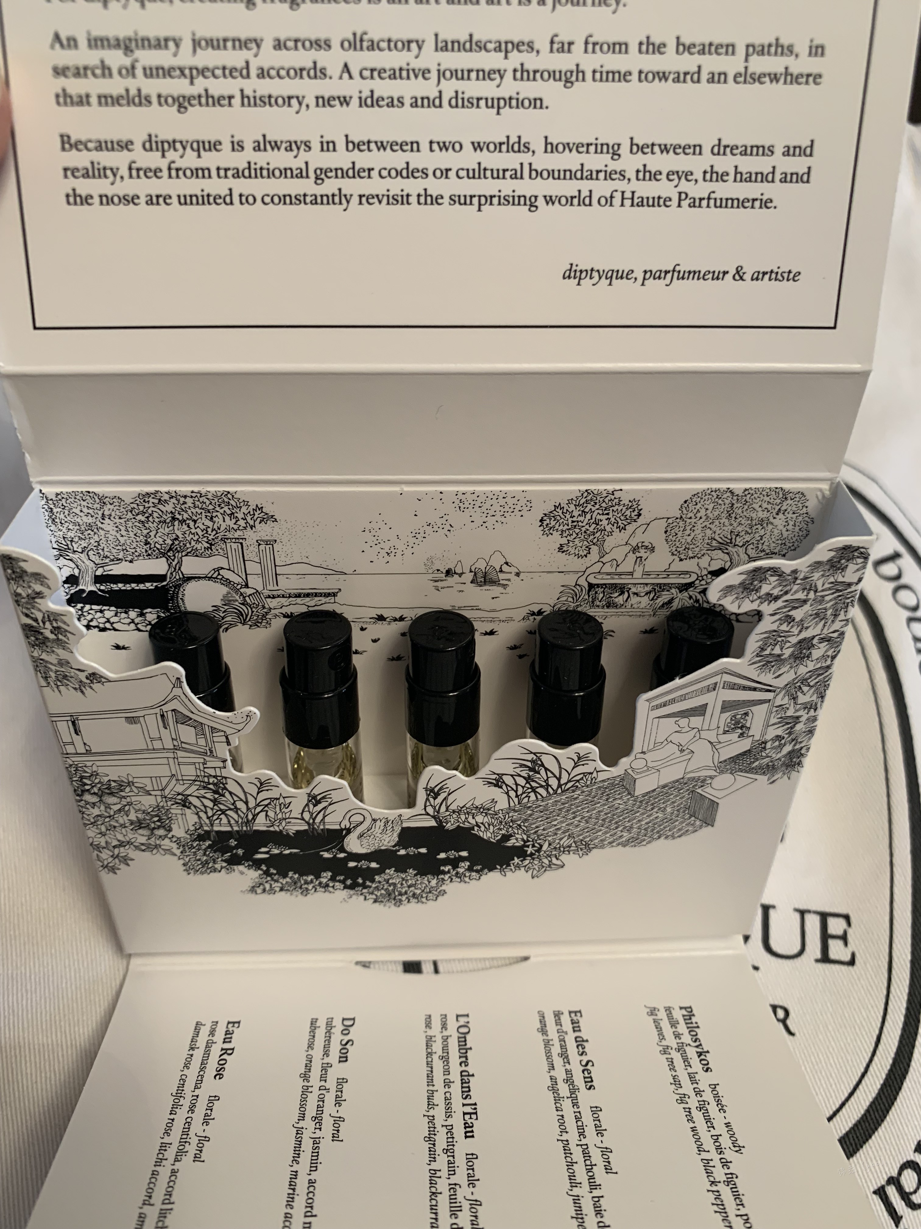 Nước hoa Diptyque Tiptyk Diptyque ống nghiệm đặt hộp 2ml * 5 điểm nước hoa nhẹ nước hoa narciso hồng