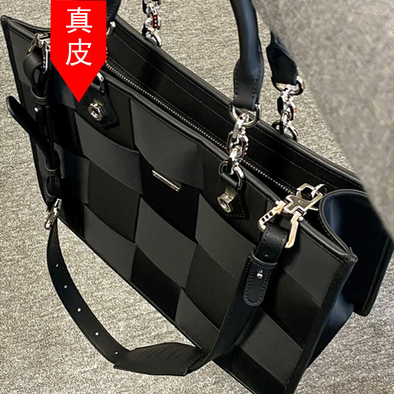 Hong Kong bag women's 2022 new autumn and winter checkerboard work commuting tote bag large capacity explosive style all-match