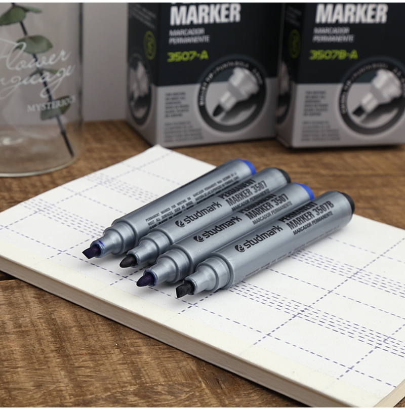 Foreign Trade Good Stock Original Single Moisture Foot Black Blue Red Oil Sex Mark Pen Mack Pen 12 only T63