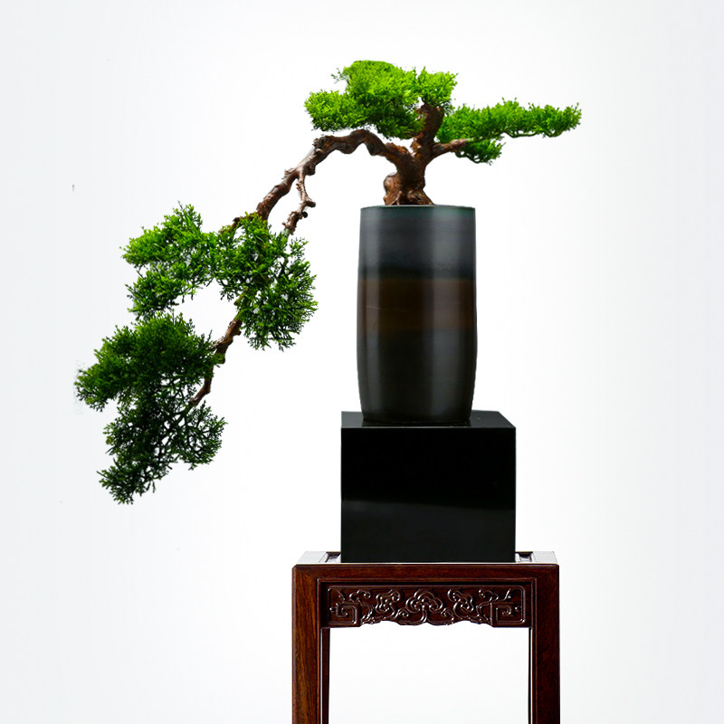 Modern new Chinese-style creative welcome pine and cypress simulation potted pine plant bonsai ornaments model room decorations