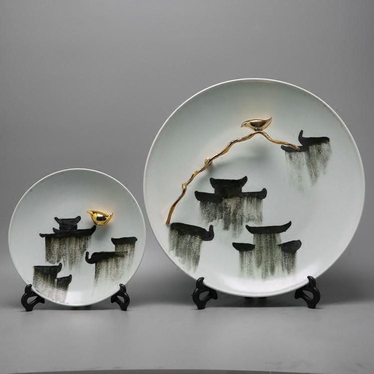 Modern new Chinese decoration sitting plate Creative ceramic hanging plate ornament Model room Living room entrance looking plate ornament