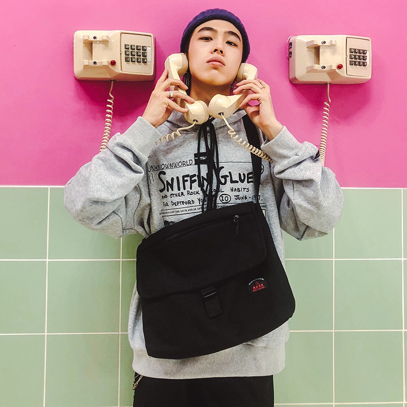 Korean version of Japanese embroidery INS college style girl messenger bag Harajuku retro messenger bag canvas shoulder bag for men and women