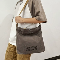 Маленький серый