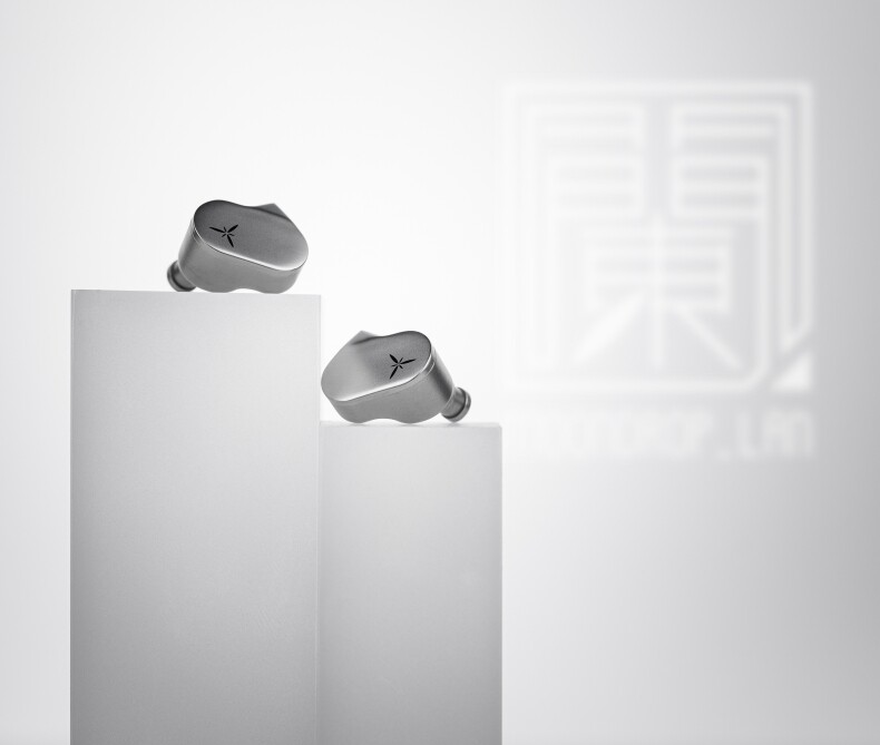 水月雨 兰LAN 高还原低失真可换线入耳式HiFi耳机发烧高音质耳塞
