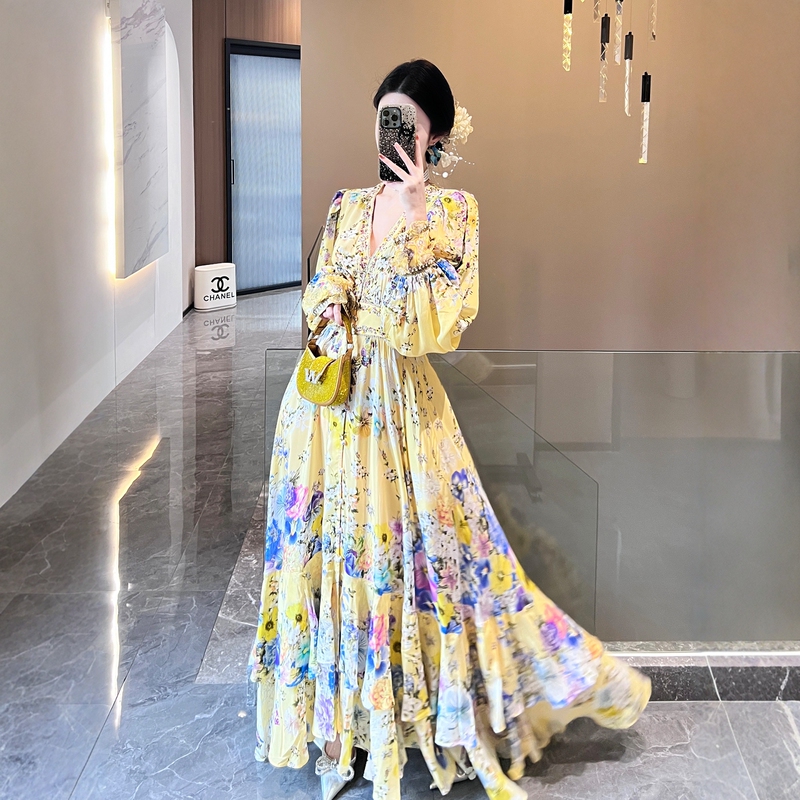 Missni Designer Light Luxury Palace Style Rhinestone Printed Silk Mulberry Silk Dress with Waist-Cinching Holiday Long Dress