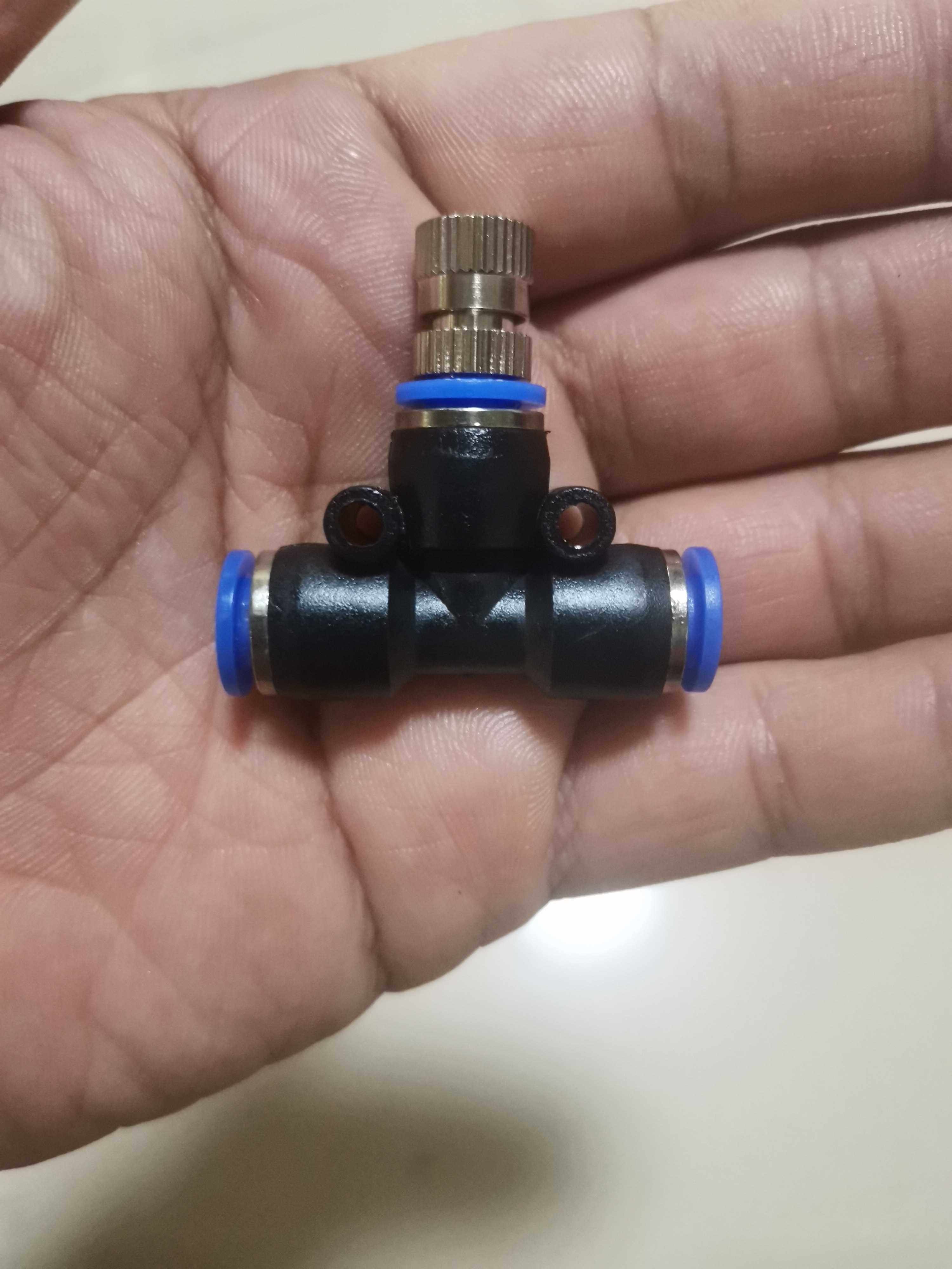 The low pressure water mist nozzle is matched with a tee