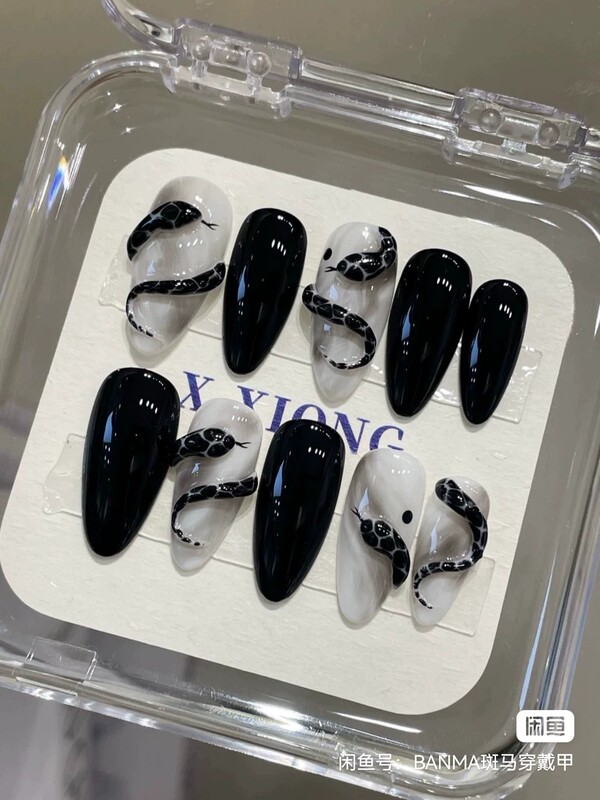 Purely Handmade Wearable Nails (Black Snake) Popular Black Snake Manicure Wearable Nails