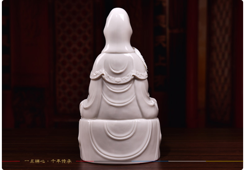 Yutang dai dehua porcelain its kwan Yin - statute six lotus guanyin worship that occupy the home furnishing articles/blue and white color