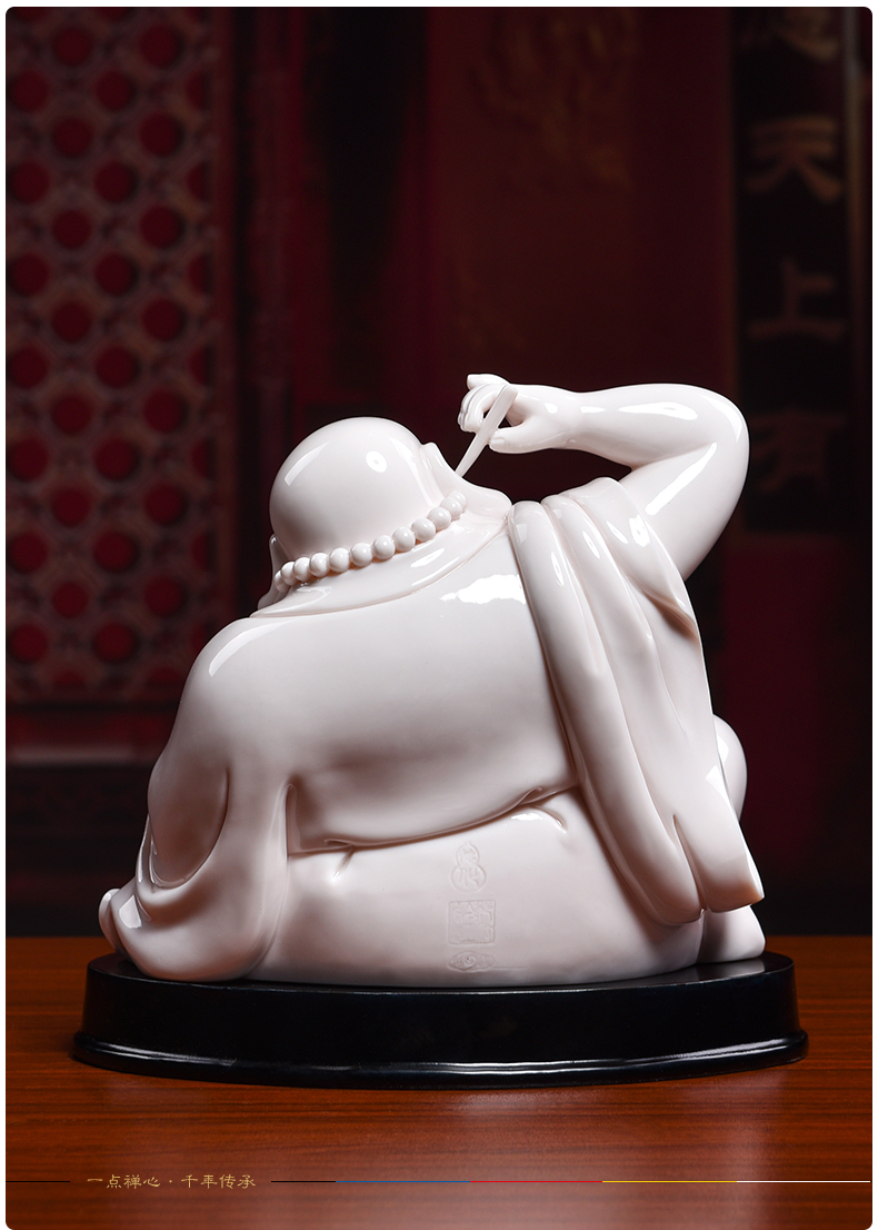 Yutang dai dehua porcelain its art and heavily laughing Buddha statute honors that occupy the home furnishing articles you relaxedin maitreya