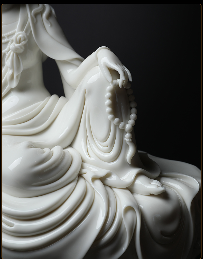 Yutang dai dehua white porcelain zhi - yong wu statues of Buddha worship that occupy the home furnishing articles by rock "according to the scriptures guanyin bodhisattva