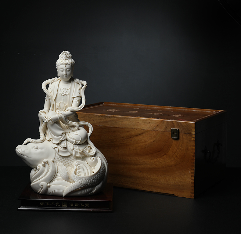 Guanyin jian - pin Lin yutang dai aojiang fish manually signed limited - edition ceramic Buddha its art collection furnishing articles