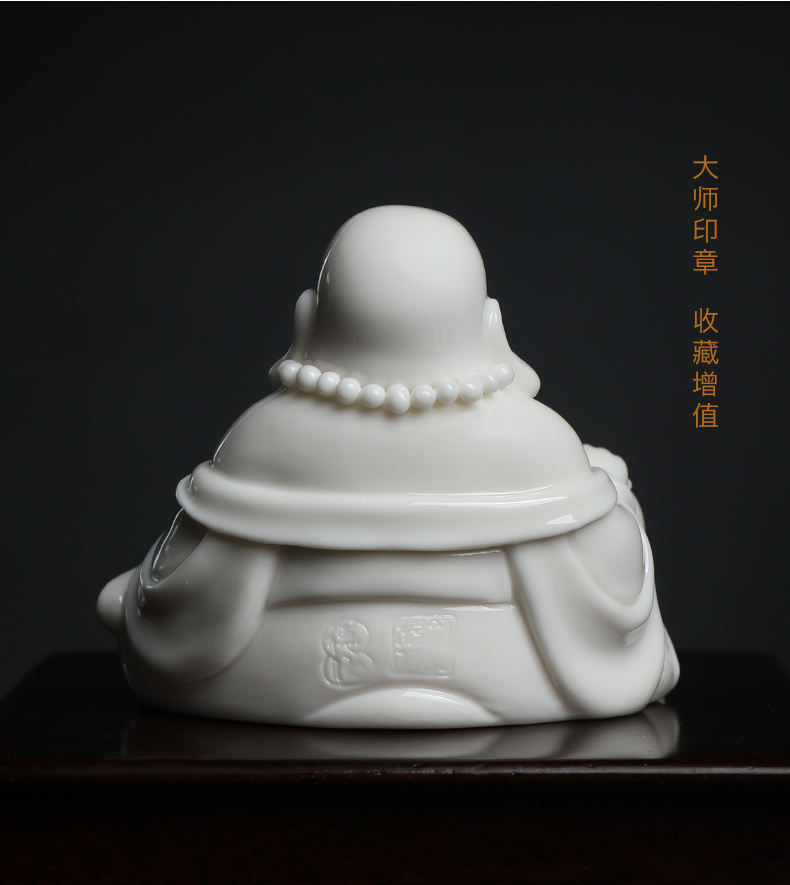 Yutang dai dehua white porcelain with Buddha maitreya Buddha car decoration and heavily laughing Buddha sitting room place, a small figure of Buddha