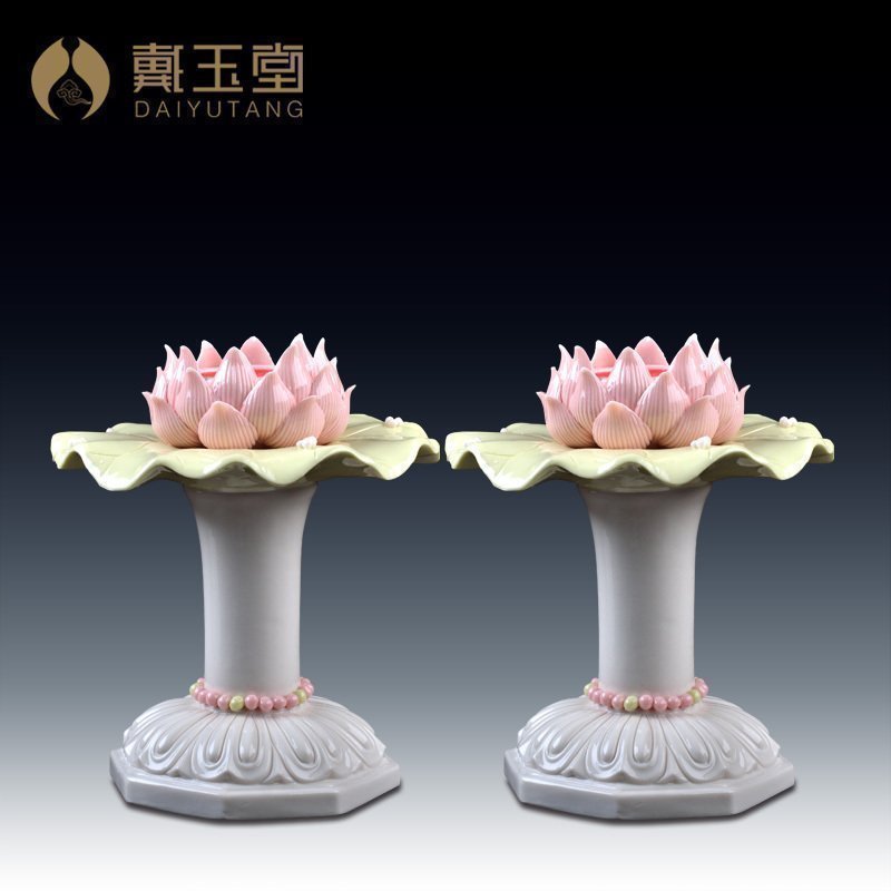 Dai Yutang Ceramic for the Buddha lamp Changming lamp Buddha Former dedicated to the use of the household lotus candle candle holder