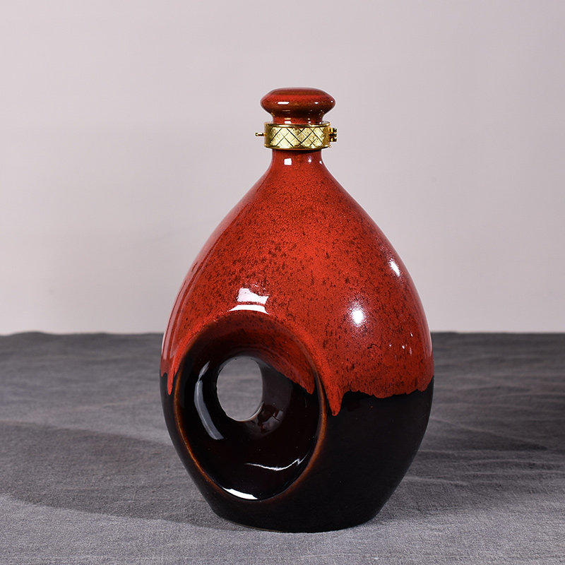 New anti-counterfeiting ceramic cover 1 jin 3 jin hand-held wine bottle white yellow wine empty bottle gift sealed wine jar wine jug