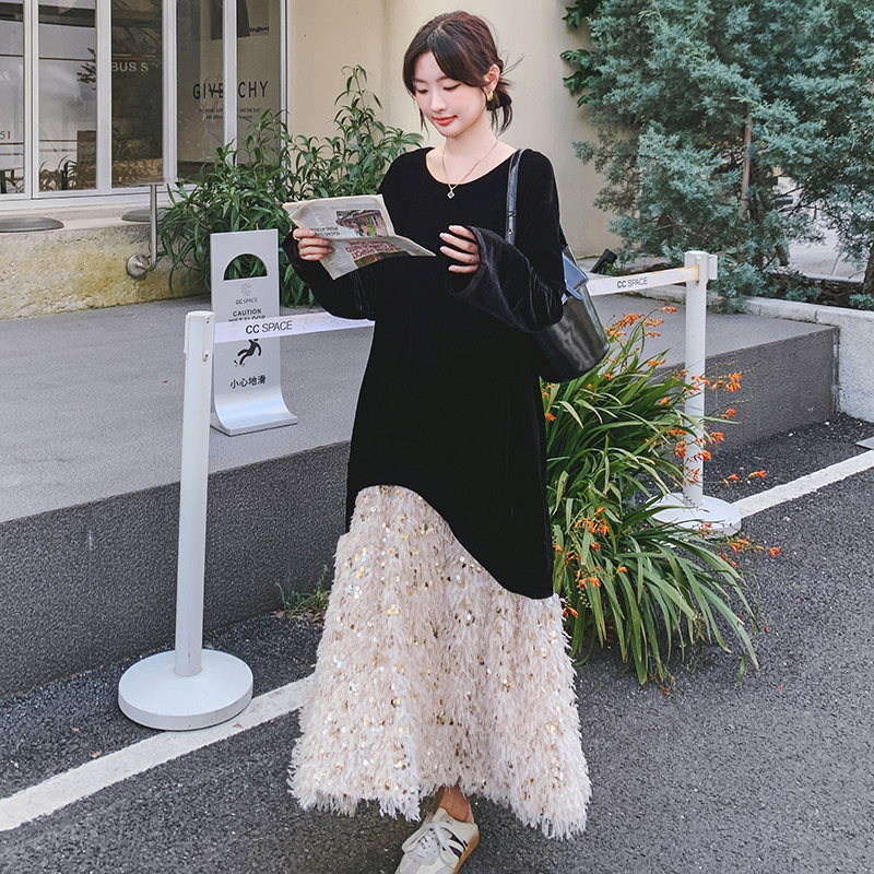 French Style Feather Sequin Splicing Dress for Women 2026 Spring and Autum New Loose Slimming Velvet Long Skirt