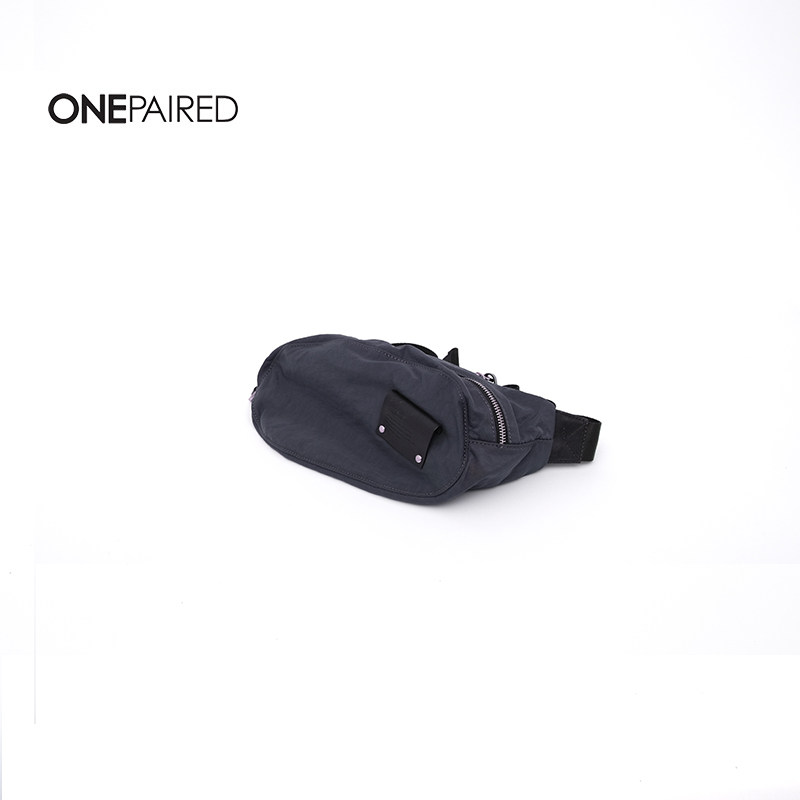 Japanese toleur men's and women's shoulder Messenger bag Bungee bag tide Canvas chest bag waist bag small bag mobile phone bag