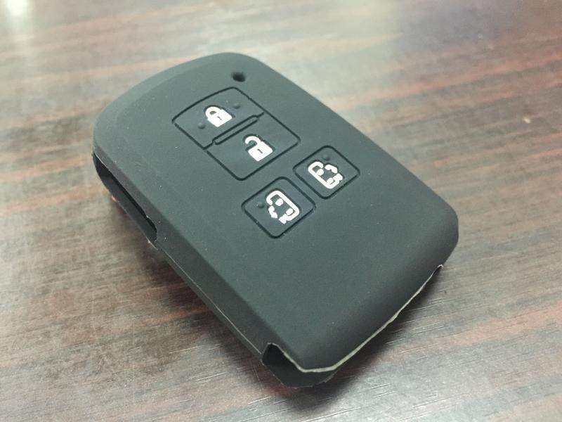 For Camry Senna NOAH VOXY Senna 80 Series Silicone Key Cover Car Remote Control Protection Shell Buckle