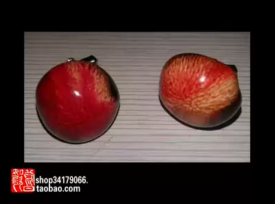 (Old object decoration craft gift decoration)A pair of Japanese old sleeve buttons(may be some kind of plant seeds)