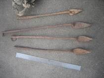 Antique batch of Republic of China lengthened iron iron ironing clothes Iron Old Objects Display display of film and TV props Criminal tool