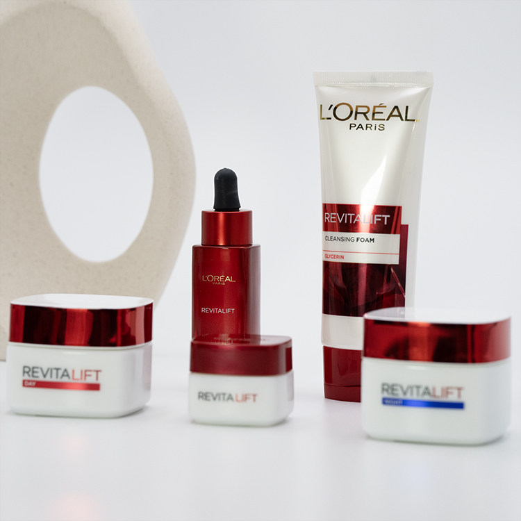 【香港直郵】 法國 巴黎歐萊雅 複顏抗皺緊緻護膚套裝 5件套 · 對抗皺紋 · 緊緻肌膚 · 熟齡肌專研