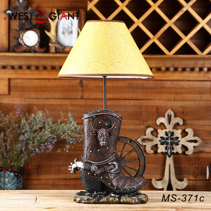 Western Giant Resin Handicraft Lamp Creativity Western Horse Head Horse Boots Styling Home Pendulum eye care Read-Taobao