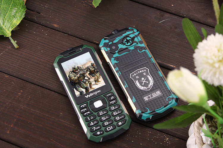 Trong tất cả các viễn thông WY589 + Land Rover ba chống điện thoại di động ba Netcom Tianyi siêu mỏng dual-mode máy cũ chờ lâu - Điện thoại di động điện thoại samsung a01 core
