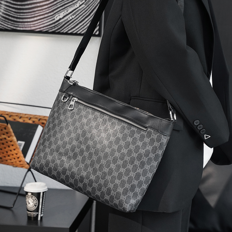 Fashion Casual Large Capacity Single Shoulder Bag Men's Briefcase Bungling Business Men's Inclined Cross-Pack Tide Cards New Slanted Satchel Bag