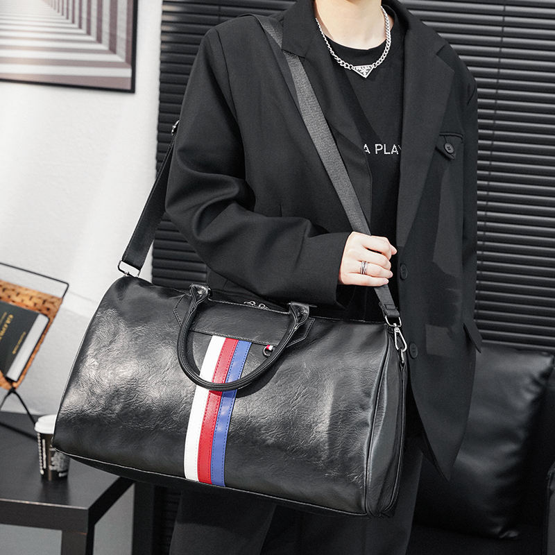 Men and Europe Fashion Handheld Single Shoulder Bag Short Travel Boarding Baggage Bag Large Capacity Diagonal Cross Casual Fitness Bag