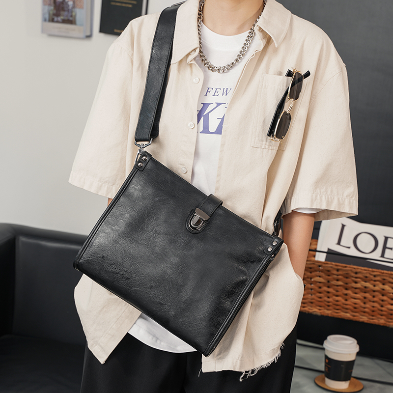 Han Edition New Men's Bag Single Shoulder Bag Men Leather Bag Slanted Satchel Business Casual 100 Hitch Envelope Briefcase Bag