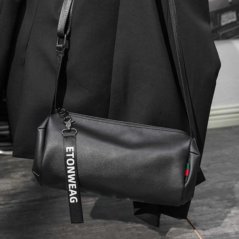 Retro light small cylinder male and female brief fashion single shoulder bag trendy Korean version mobile phone bag youth skew cross-shoulder bag