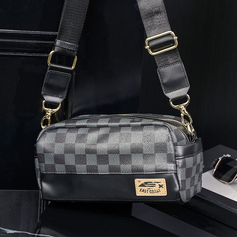 2023 New Grid Single Shoulder Bag Small Bag Han Version Men's Bag Fashion Casual Bag Current Street Sabbage Bag