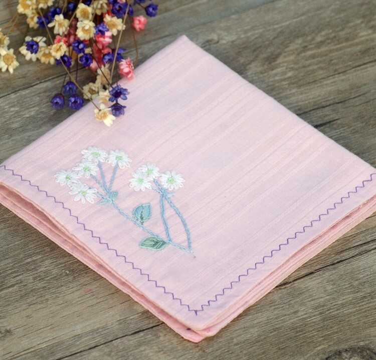 (Wild Chrysanthemum) pure cotton handmade embroidered handkerb embroidered with a custom DIY material bag finished product delivery bestie