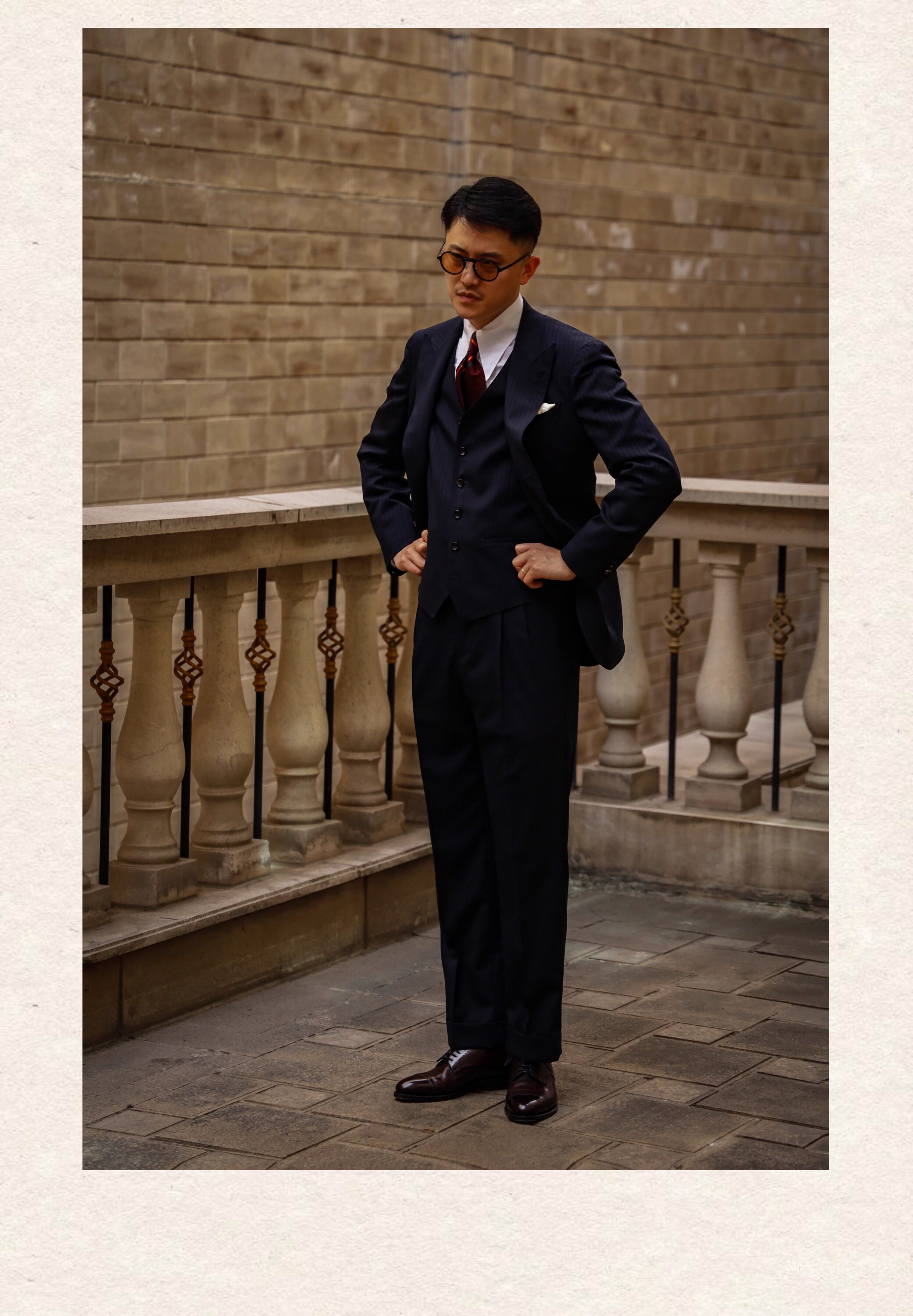 UGENTLE Мужской марка высокая Конечно ремесла midnight blue полоса Науллер спартак Демон пряжка высокая талия мужской брюки 