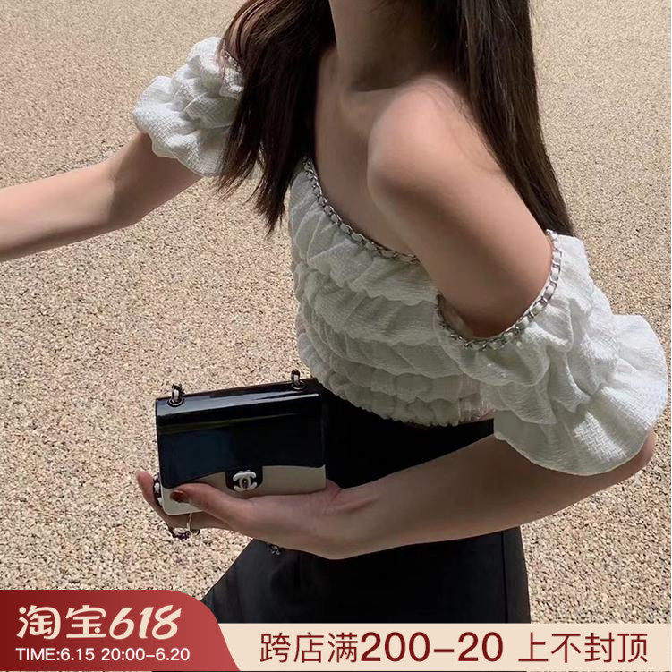 deessesicile 8-fold Sexy hot girl pure desire to wind with a shoulder to rub a small blouse of a small blouse and a short