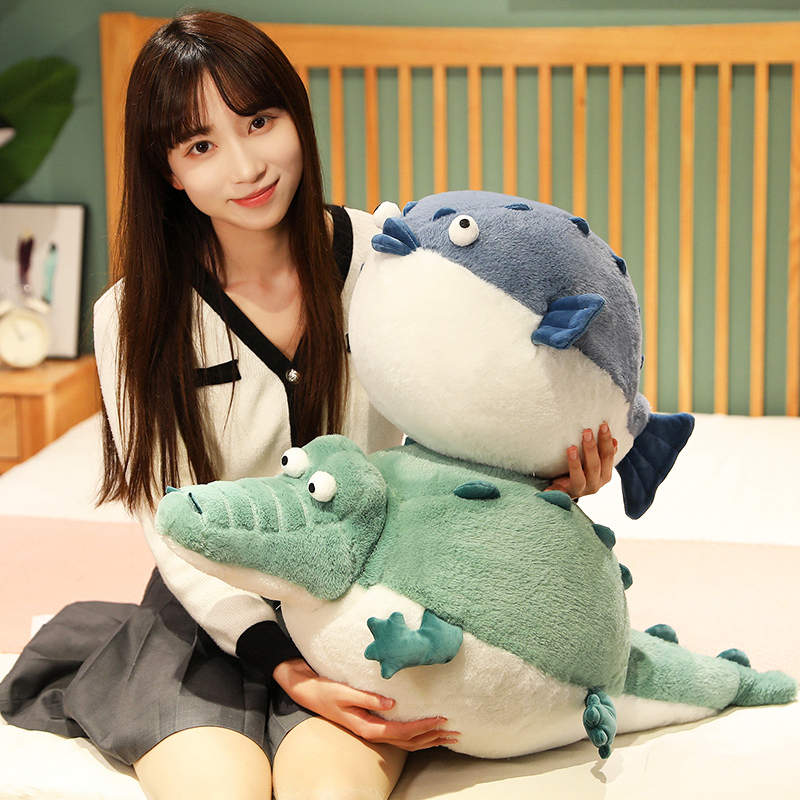 Cute and Funny Pufferfish Plush Toy, Round Crocodile Rolling Plush Toy, Pillow, Sleeping Doll, Birthday Gift for Boyfriend