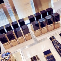 Japan Special Cabinet CPB Skin Key New Light Moisturizing Drill Light Powder Bottom Liquid Powder Cream Matt Gloss 2 Electing