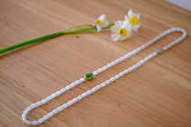 Gentle years Xinjiang and Tian Yuseed material 1st grade white top oil glutinous collection grade gold inlaid spicy green emerald