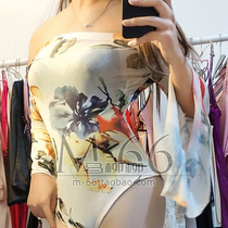 Ma Liuliu slim European and American strapless mesh flared sleeves high fork bodysuit breathable floral base coat