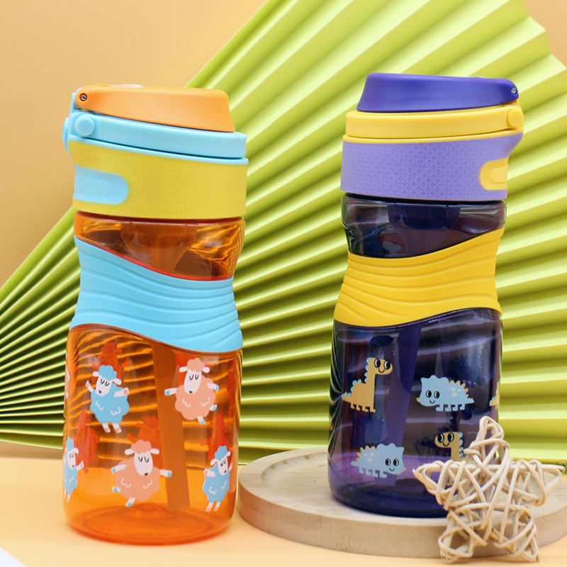 Music button children's water cup plastic straw Cup portable one-button baby pupils cute cartoon kettle