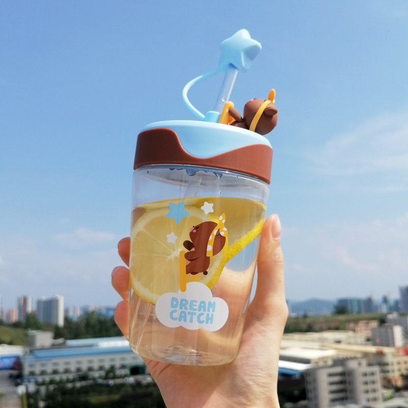 Music buckle Buckle Cute to Straw Water Glass Woman Tritan Plastic Cute Girl Hearts Children Han Style Cups 520ml
