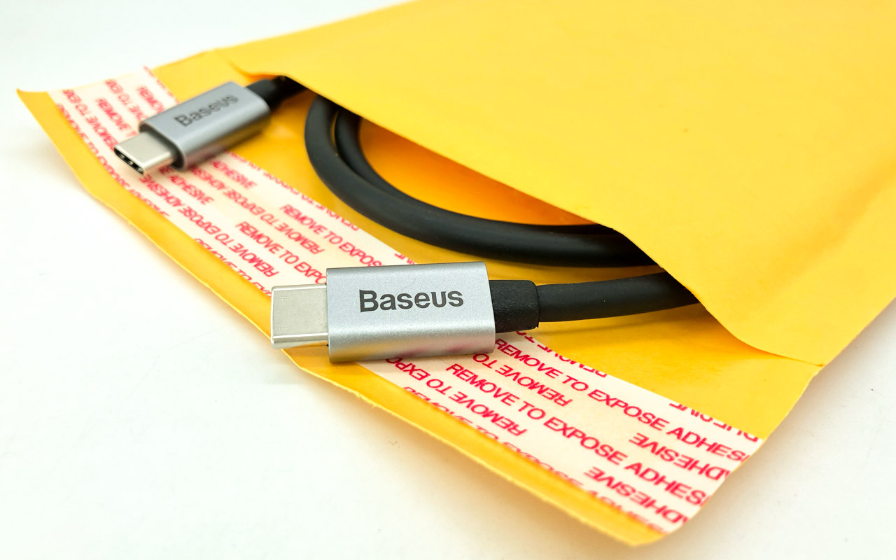 Baseus 倍思雷电3被动式20G USB3.2 Gen2 全功能数据线拆解 PD3.0快充E-marker 100瓦8K 60HZ显示器线 移动硬盘线 USB C TO USB C CABLE