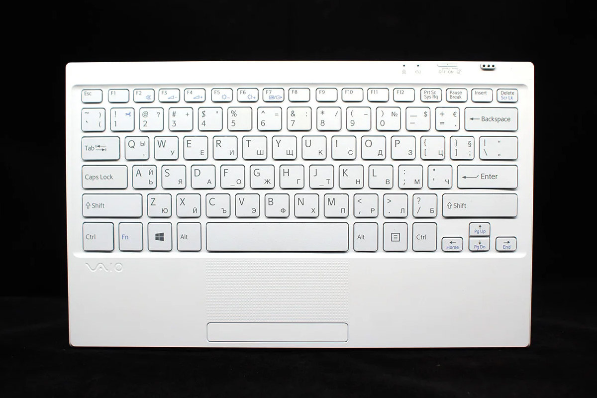 索尼 Sony VAIO Tap 11 (SVT11) 平板电脑无线键盘 VGP-WKB16/WKB16A 原装全新多国布局，附带 win7/win8/win10/win11 驱动安装与配对避坑指南